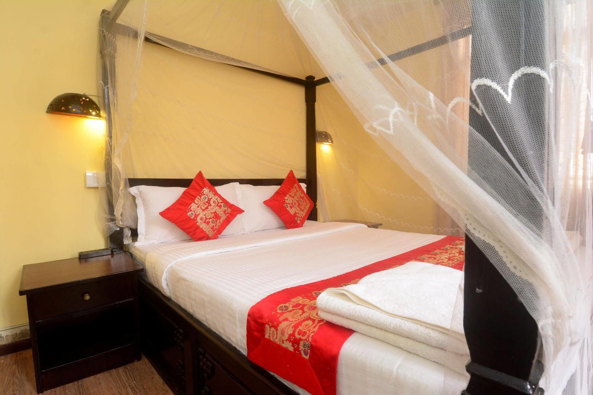 Dream Nepal Hotel And Apartment Catmandu Exterior foto
