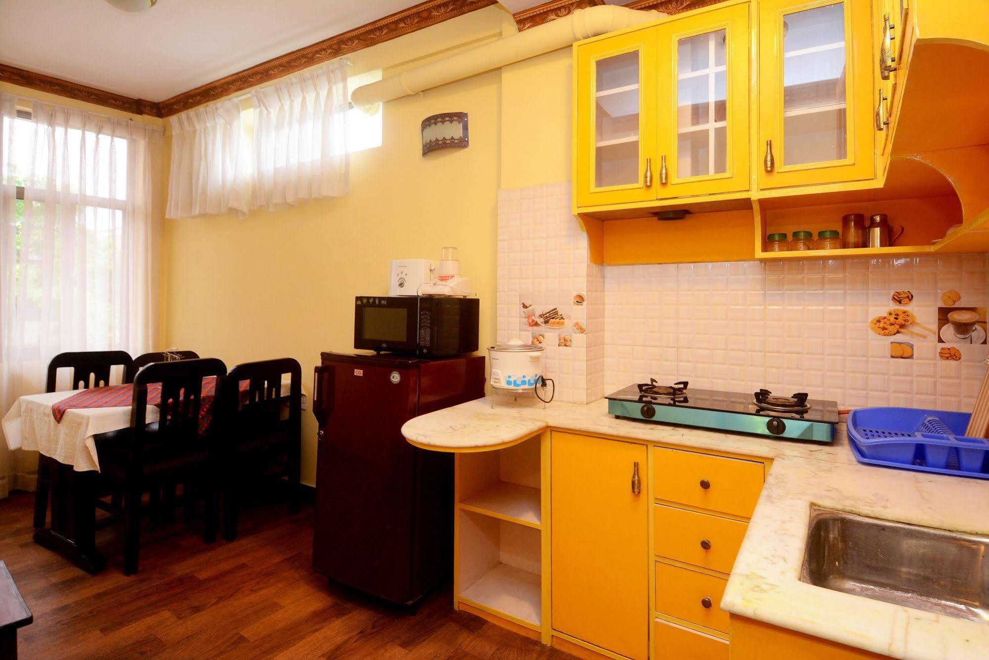 Dream Nepal Hotel And Apartment Catmandu Exterior foto