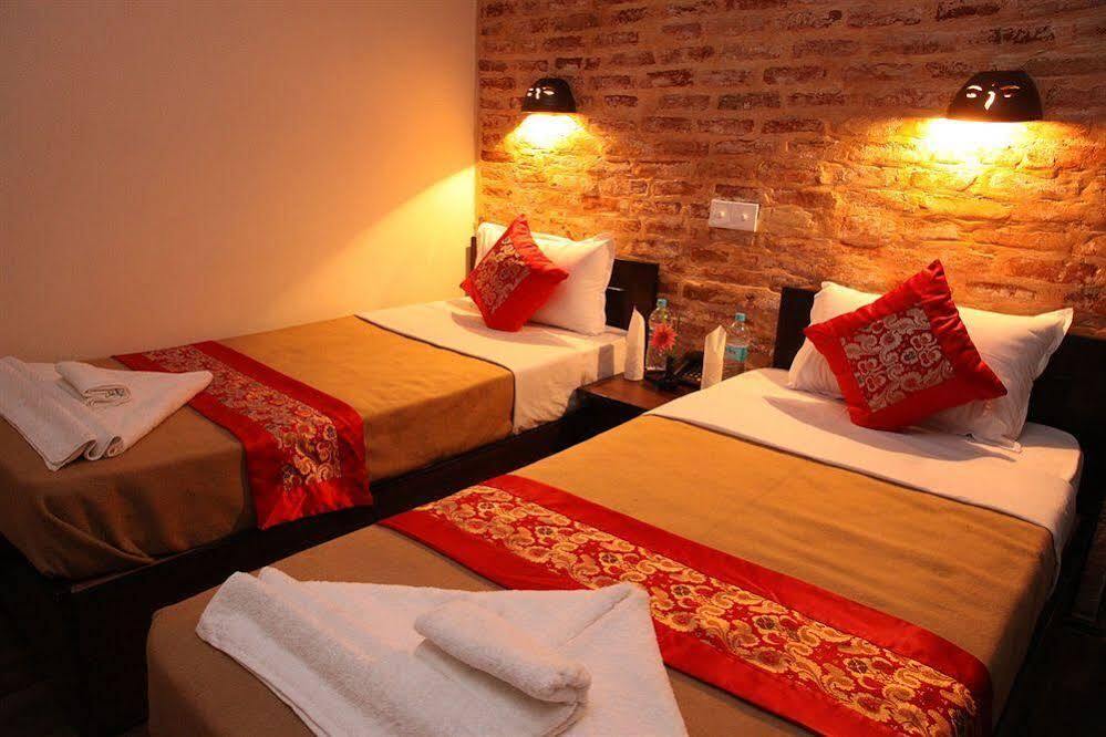 Dream Nepal Hotel And Apartment Catmandu Exterior foto
